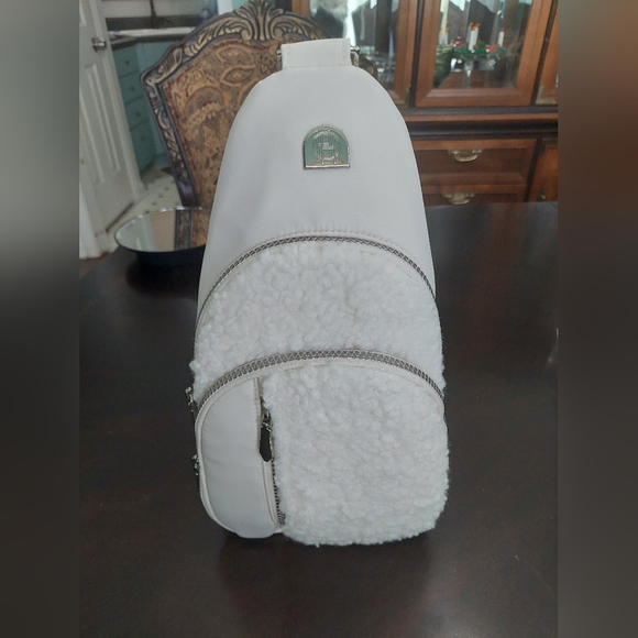 House of Harlow 1960 mixed media sling bag - Picture 12 of 17